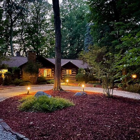 Log Cabin - Natures Oasis - Fire Pit & Gazebo 클리블랜드 외부 사진